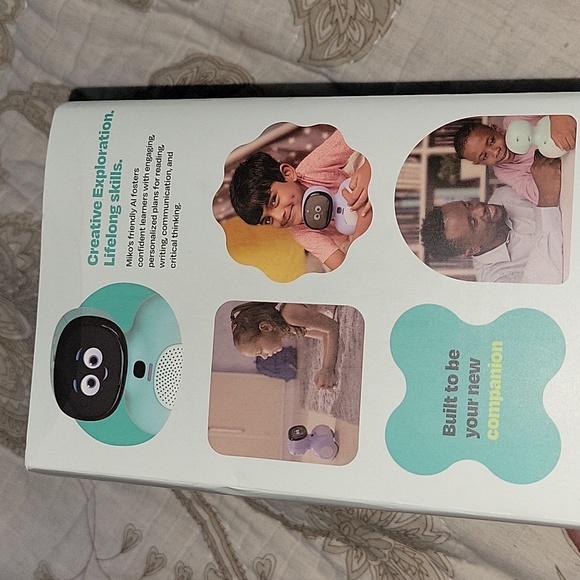 Miko mini AI robot - Picture 5 of 5